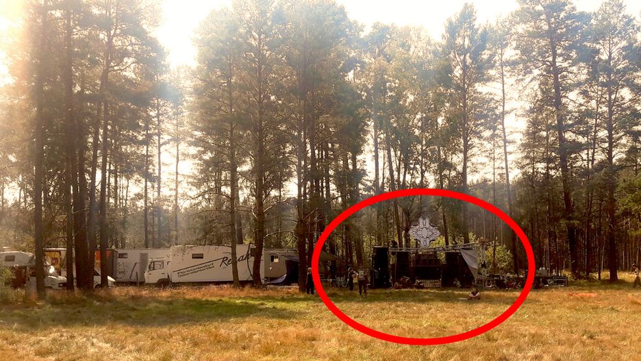 Imprezujący na terenie obszaru Natura 2000 mieli własną scenę i nagłośnienie