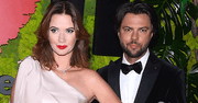 Karolina Malinowska i Olivier Janiak postawili na klasykę podczas balu Fundacji TVN 2016. [GALERIA]