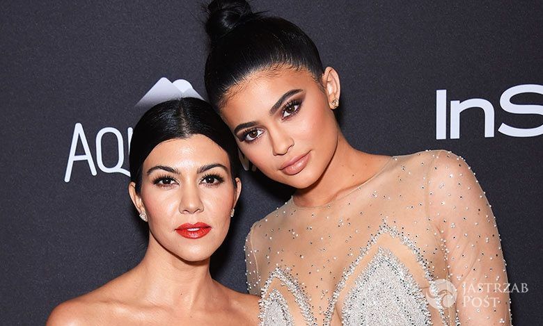 Kylie Jenner i Kourtney Kardashian Złote Globy 2016