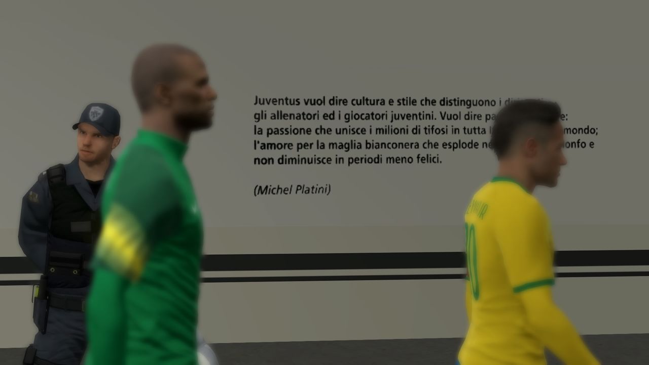 Na pełną aktualizację składów PES 2016 poczekamy ponad miesiąc