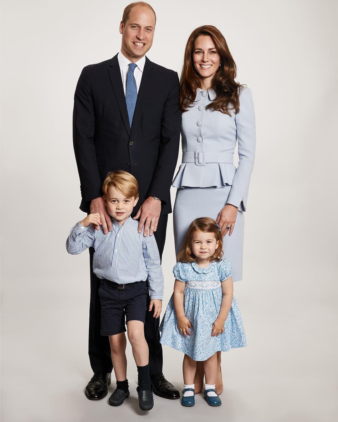 Książę Wiliam, księżna Kate z dziećmi w 2017 r.