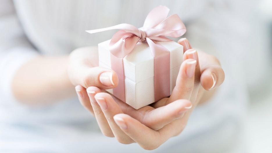 Wybór idealnego prezentu na Dzień Matki 2018 to nie lada sztuka.