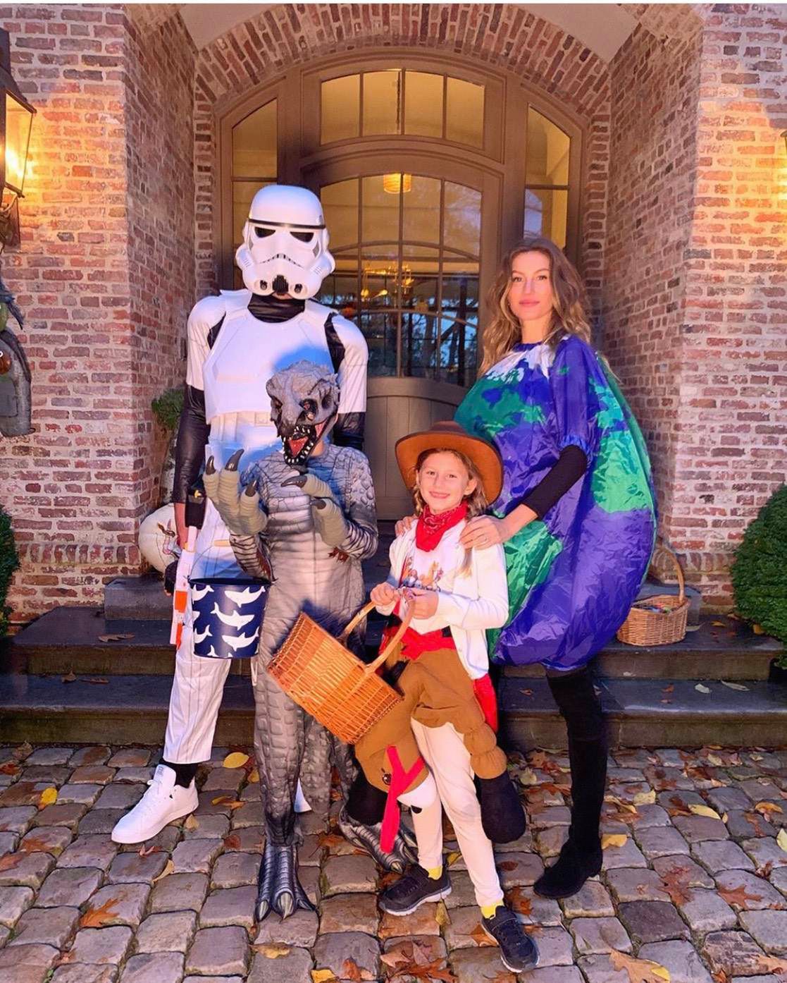 Gisele Bundchen - Halloween 2019