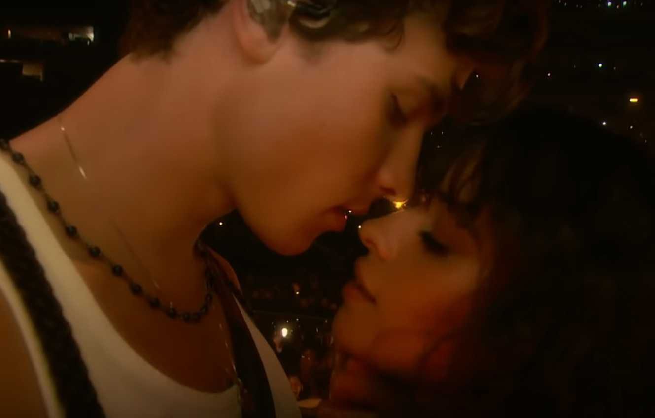 Shawn Mendes i Camila Cabello na scenie - MTV VMA 2019
