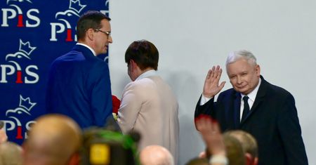 Będzie rekonstrukcja rządu. Ministrowie lecą do Brukseli