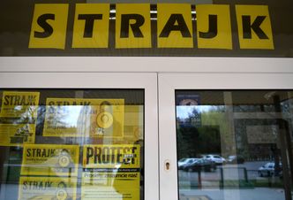 Strajk nauczycieli, ale nie w prywatnych szkołach. "Czesne" 1,2 tys. zł państwowej szkole nie wystarczy