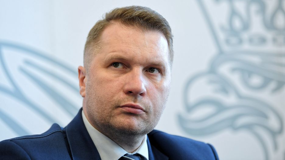 Według posła PiS Przemysława Czarnka, jeśli zagrożenie będzie większe, wybory trzeba przełożyć