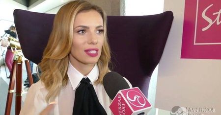 Bierzesz ślub w sukni "bezie"? Zapomnij o niej! Iza Janachowska zdradziła nam, że trendy nakazują coś zupełnie innego [WIDEO]