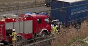 Porsche najechało na tył ciężarówki. Trzy osoby nie żyją