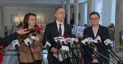 “Wyborcza”: władza potajemnie zniszczyła “pakiety Sasina”. Koalicja Obywatelska zapowiada wniosek do prokuratury
