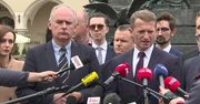 Wydaleni posłowie: Sprzeciwiamy się prywatyzacji PO przez Budkę i Kierwińskiego.
