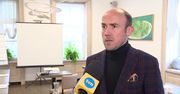 “Błażej Kmieciak zerwał się PiS ze smyczy, chciał pomagać ofiarom” – opozycja komentuje rezygnację szefa komisji ds. pedofilii
