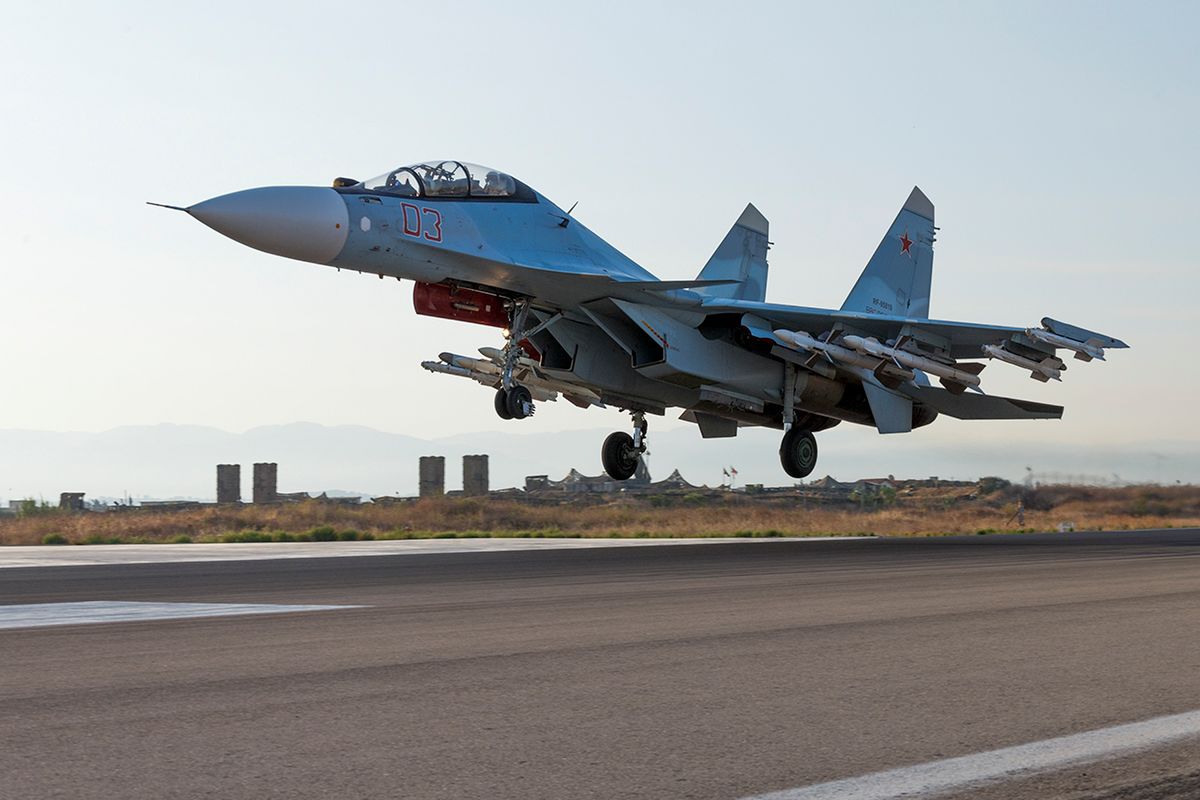 Zewnętrznie Su-30SM przypomina samoloty eksportowe, np. indyjskie Su-30MKI 