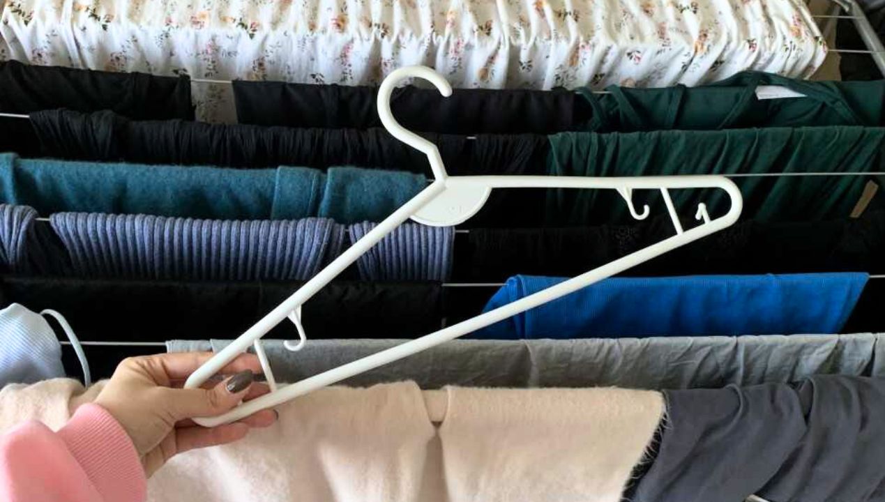 Szybsze suszenie prania za pomocą triku z TikToka od znanej ekspertki