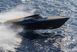 Aston Martin AM37: moc na wodzie