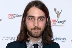 Antoni Orłoś na gali Telekamer. Czym zajmuje się syn popularnego prezentera?