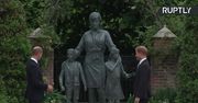 Pomnik księżnej Diany stanął w Pałacu Kensington. Odsłonili go książęta William i Harry.