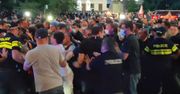 Społeczność LGBT+ w Gruzji się nie poddaje. Demonstracje w obliczu agresywnych ataków.