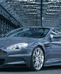 517 KM za 250 000 euro, czyli Aston Martin DBS