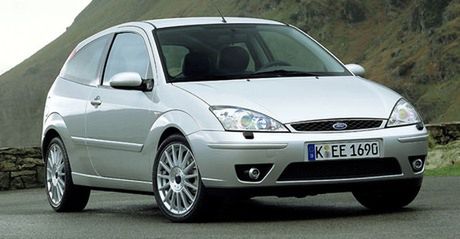 Popularny kompakt - Ford Focus I