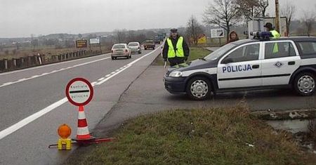 Czy "drogówka" to piraci?