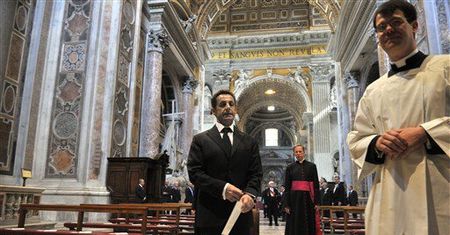 "Jestem pewny, że Sarkozy podziękował Bogu za Carlę"