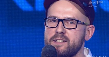 Co za wpadka! Przyjaciel jednej z gwiazd preselekcji do Eurowizji 2017 wyśmiał TVP na wizji: "Mówię w tej telewizji..."
