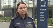 Zignorowała “zygzak” i potrąciła pasażera zmierzającego z tramwaju na chodnik. Policja ujawnia film z wypadku i ostrzega