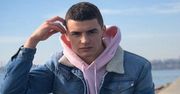 Kim jest Mikołaj Śmieszek z Top Model? Ile ma lat i czym się zajmuje?