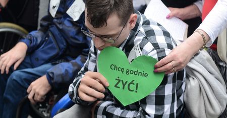 Nowa minister rodziny bierze się do pracy. Na początek 500+ dla niepełnosprawnych