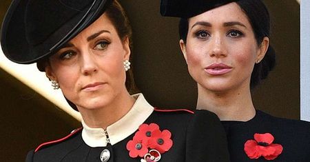 Księżna Kate i Meghan Markle z ponurymi minami podczas obchodów Dnia Pamięci. Wyglądały jak siostry