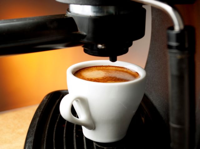 Polacy piją coraz więcej kawy