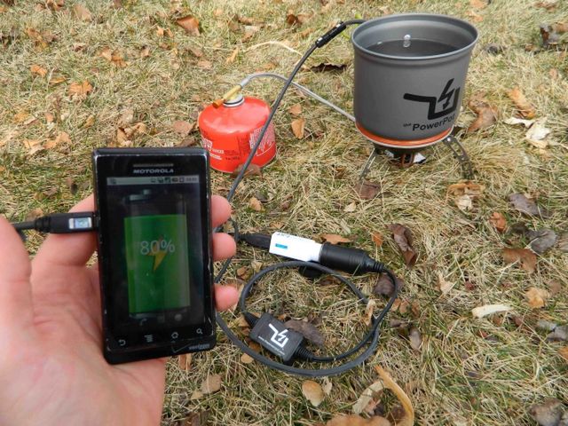 PowerPot - garnek, który naładuje ci telefon