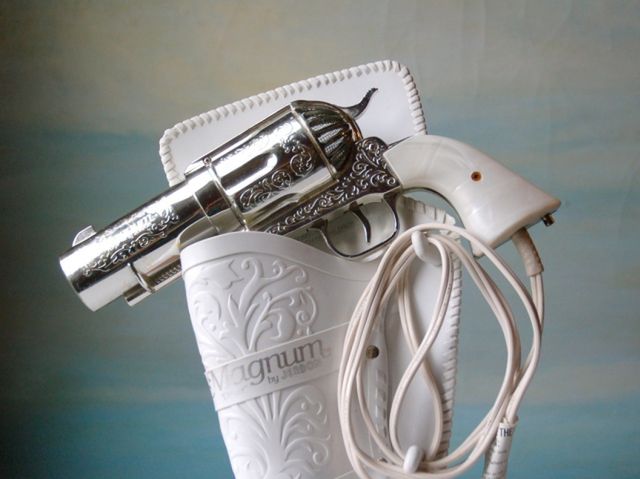 357 Magnum Hair Dryer - suszarka w kształcie rewolweru