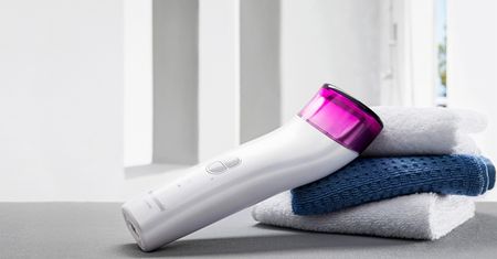 Bezbolesna depilacja światłem - test urządzenia IPL Panasonic ES-WH80