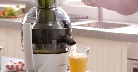 Sokowirówka Philips HR1855 - dwa litry soku za jednym razem
