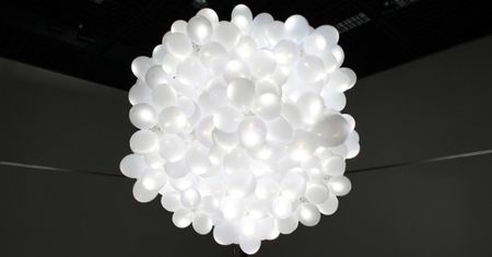 Baloonlamp - lampa LED umieszczona w balonie