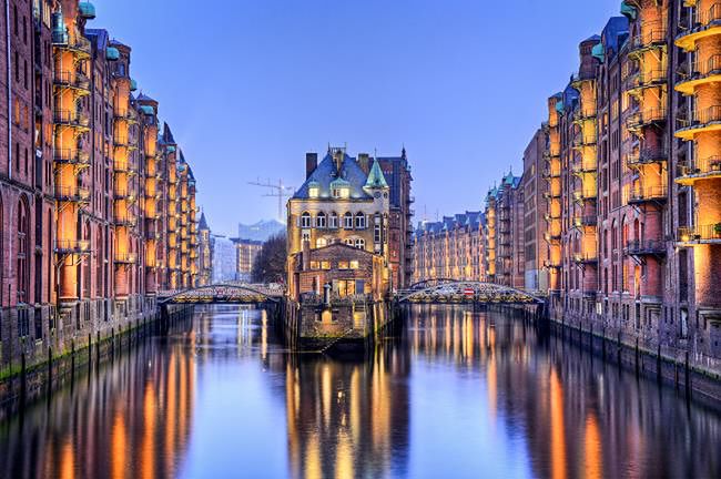 Hamburg - dolecisz za grosze, a ile wydasz na miejscu?