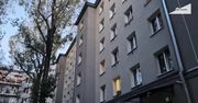 Pięciolatka wypadła z okna na pierwszym piętrze. Przechodzień próbował ją złapać