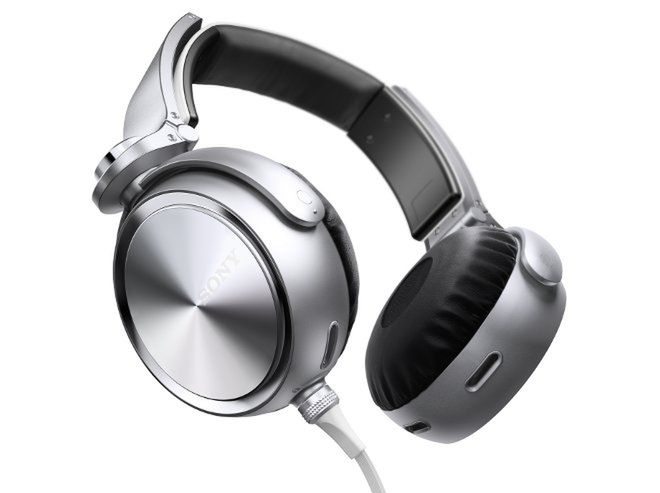 Nowe słuchawki od Sony: MDR-XB910 z Advanced Direct Vibe Structure