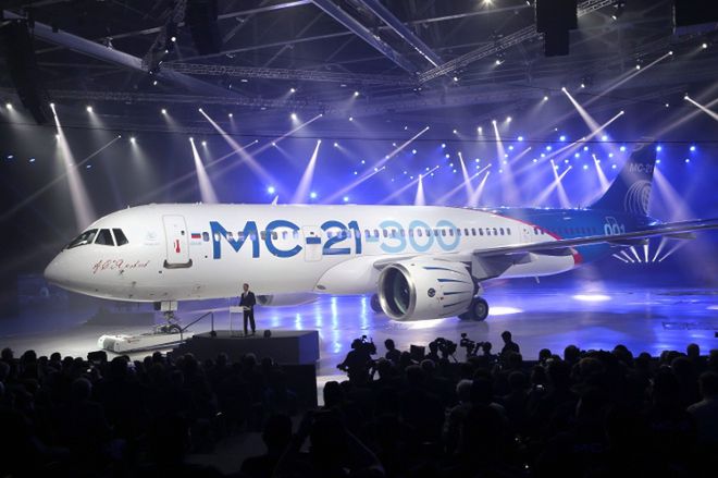 Nowa duma Rosji. Samolot MS-21, który ma przegonić Airbusa i Boeinga