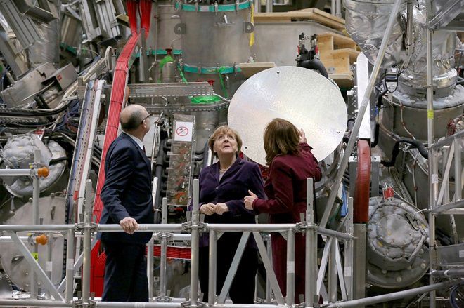 Merkel uruchomiła wytwarzanie plazmy wodorowej w największym stellaratorze