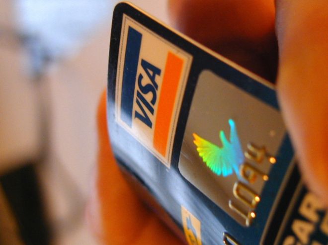 VISA: dwie nowe mobilne usługi płatności