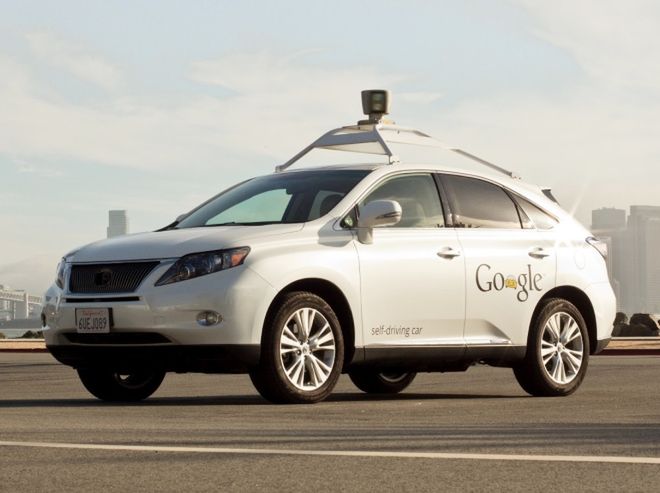 Autonomiczny samochód Google jest lepszym kierowcą niż przeciętny Amerykanin