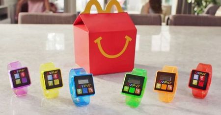 McDonald's chciał dodawać do posiłków opaski fitness. Ale coś poszło nie tak