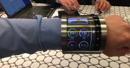MWC 2016: To koniec wyświetlaczy jakie znamy? Nadchodzi rewolucja