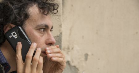 Samsung opatentował... szeptanie do telefonu