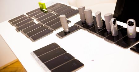 LG G5, cena, dostępność, moduły i pozostali "przyjaciele" - relacja z polskiej premiery