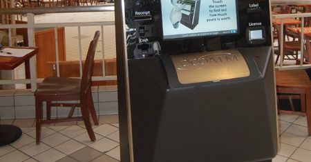 ecoATM - wrzucasz telefon i dostajesz pieniądze