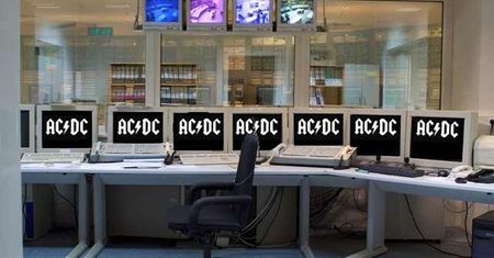 Iran zaatakowany przez AC/DC